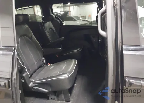 2019 Chrysler Pacifica Limited z USA, uszkodzony, nr VIN 2C4RC1GG6KR541232